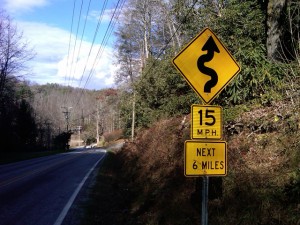 Photo - 15 mph road sign