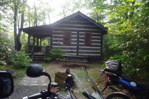 Photo-fiddlers-roost-cabin