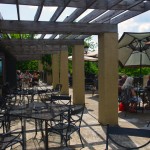 photo-Restaurant-terrace-at Chateau-Morrisette