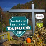 Photo-Tapoco Lodge Sign