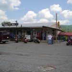 US-421-shady-valley-country-store